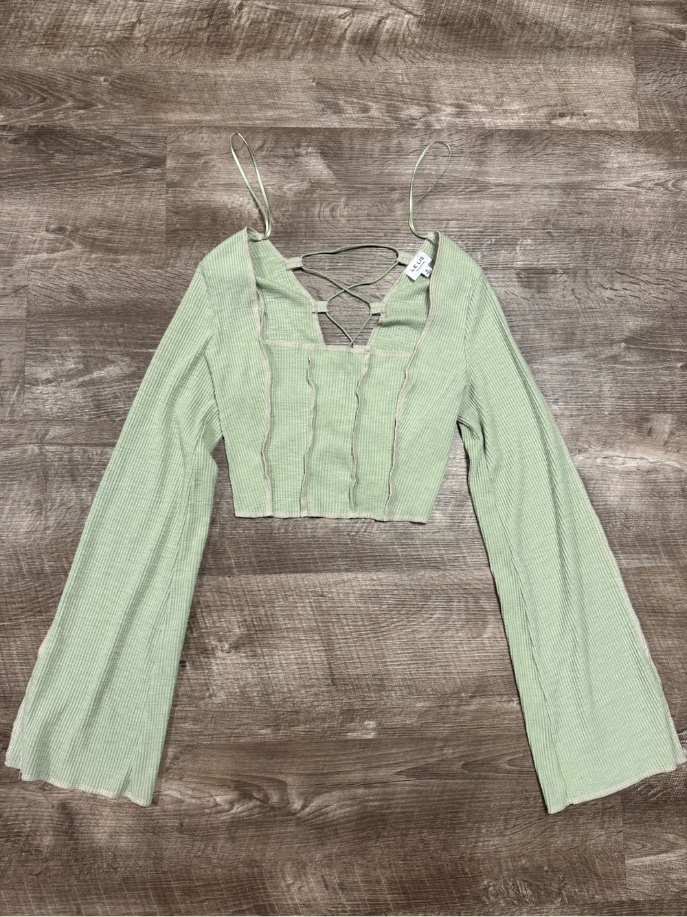Le Lis Ribbed Long Bell Sleeve Crop Top Size Medium